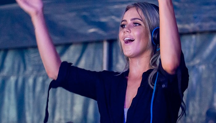In foto: Tigerlily durante un'esibizione